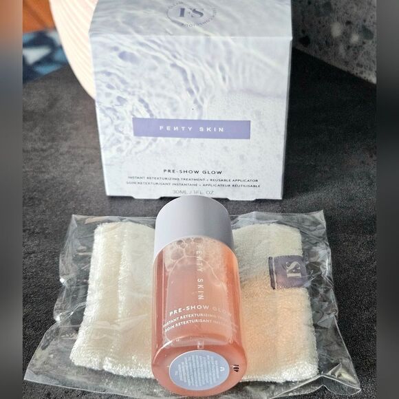 FENTY SKIN Pre Show Glow Instant Retexturizing Treatment & Applicator 30 ml NEW - Picture 9 of 11